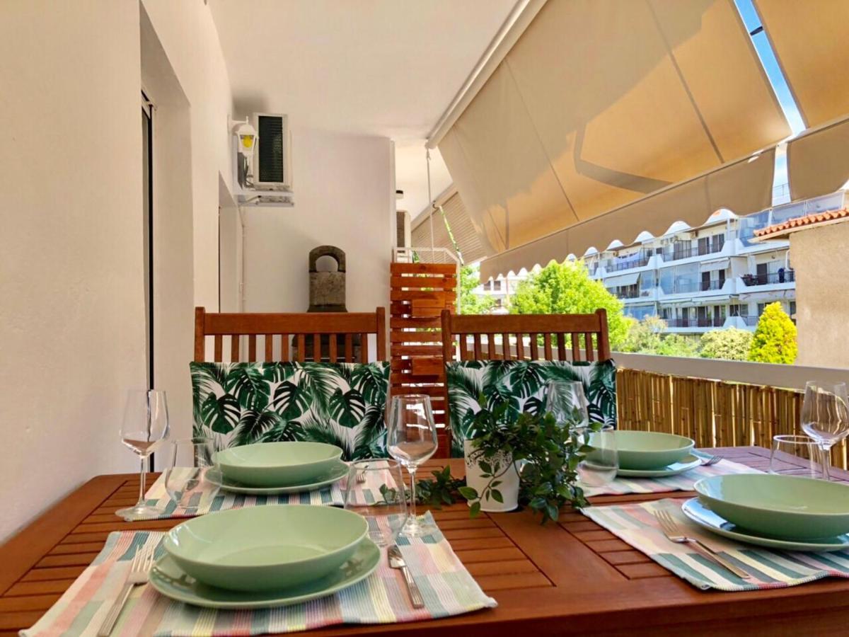 Relax Apartment Peraia  Bagian luar foto