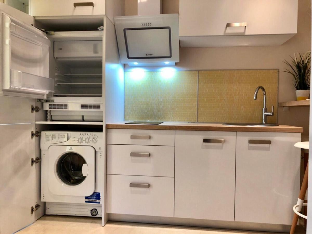 Relax Apartment Peraia  Bagian luar foto